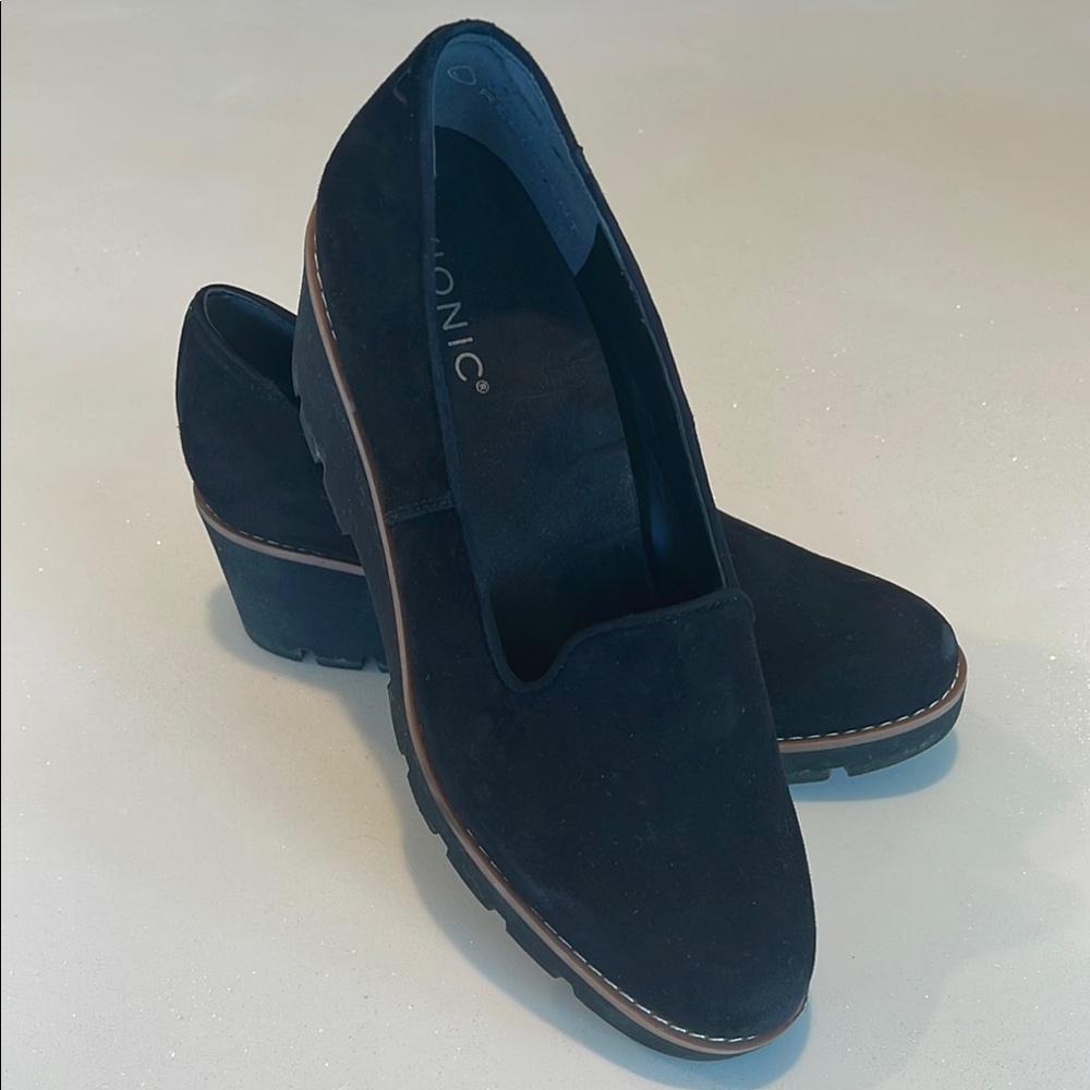 Vionic Black Suede Wedge Loafers